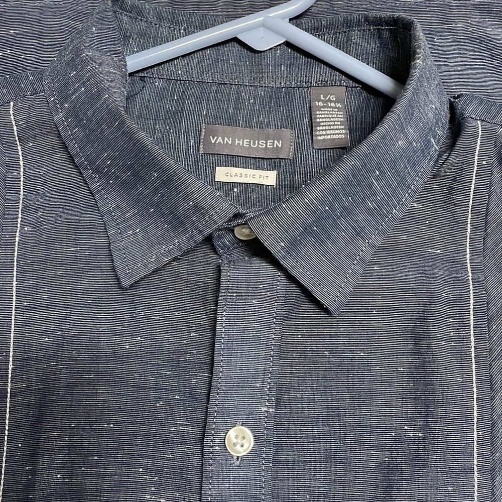Van  Heusen Classic Fit short sleeve button down